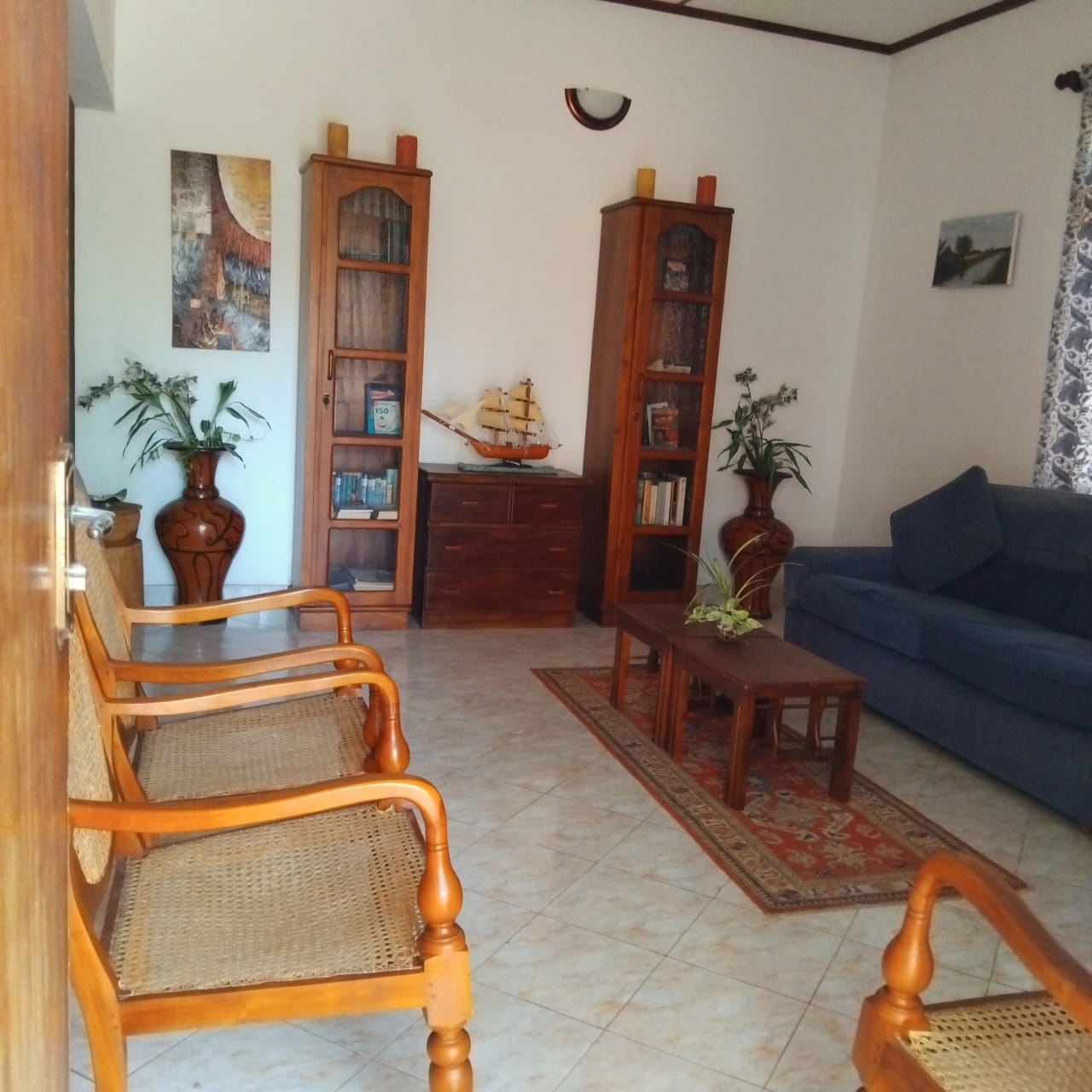Clean and spacious lounge area